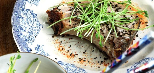 Свинина с кумином, лимоном и черным перцем