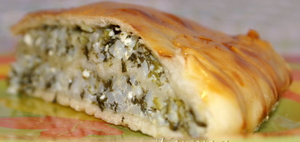 Пирог (пита) с щавелем, рисом и фетой