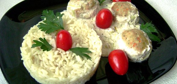 Куриные нежные котлеты в сливочном соусе с рисом Индика голд от «Мистраль» за полчаса
