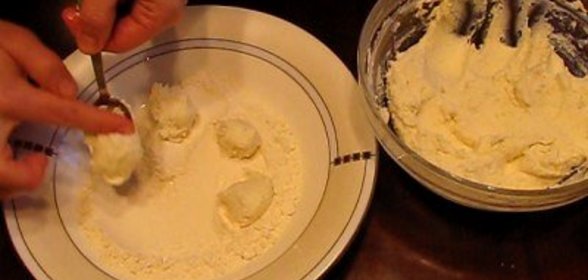 Сырники из творога и овсяных хлопьев