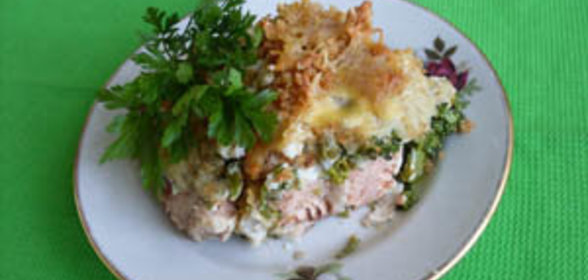 Горбуша запеченная с брокколи и соусом