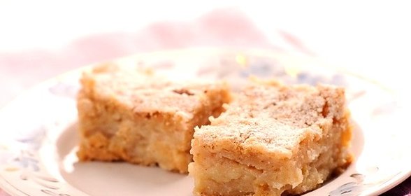 Яблочный пирог с манкой