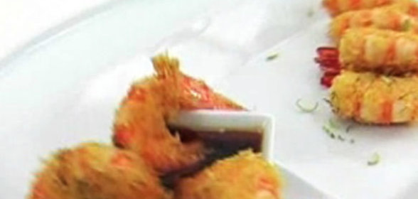 Жареные креветки с кокосом