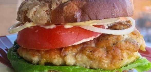 Десерт Хлеб из вяленых и свежих груш с сыром Рокфор