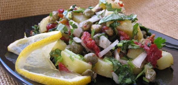 Картофельный салат с каперсами и кинзой (Potato Salad with Fresh Corisnder and Capers)