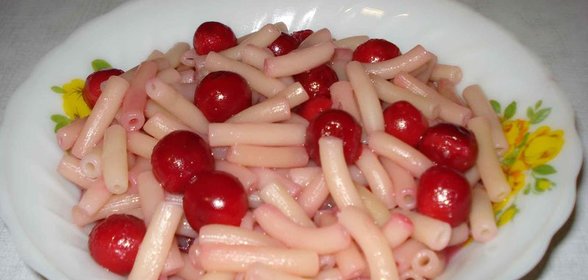 Макароны с вишней (Вареники ленивые)