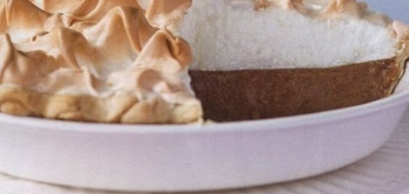 Пирог со взбитыми белками