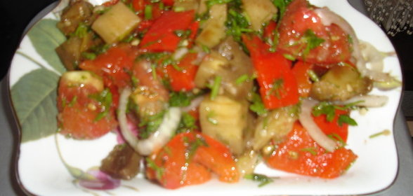 салат из запечённых овощей