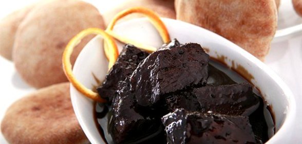 Баранина с черносливом