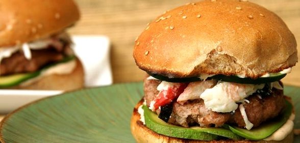 Бургеры с говядиной и крабовым мясом