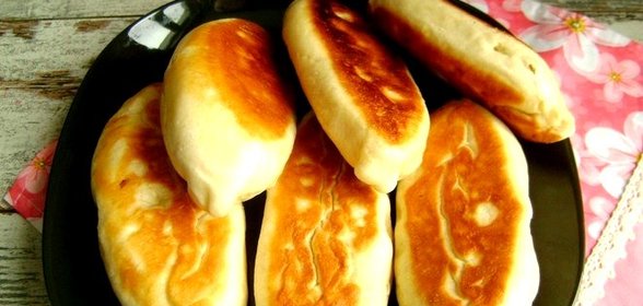 Пирожки жареные дрожжевые