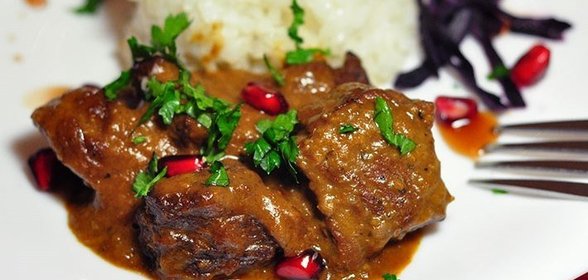 Говядина в соусе Наршараб