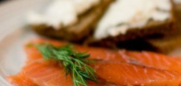 Малосольный лосось для завтрака