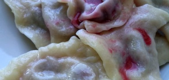 Бутерброды с яичницей и сардинами или шпротами