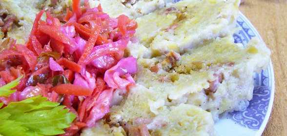 Кнедлики из сырого картофеля с начинкой