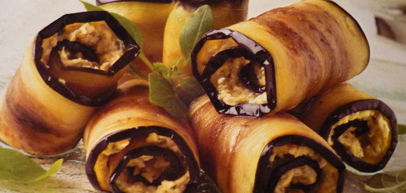 Рулетики из баклажанов