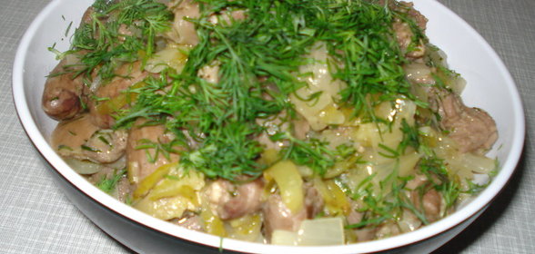 Гуляш из куриный потрохов