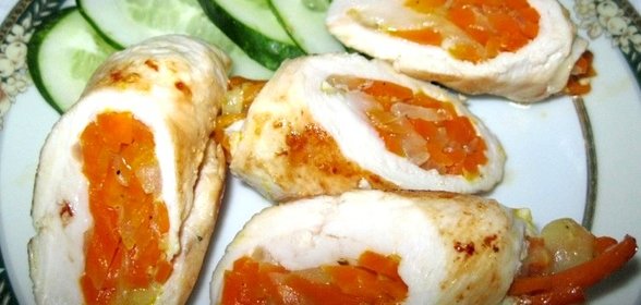 Куриный рулет с овощами