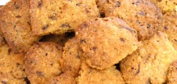 Кофейное печенье с грецкими орехами