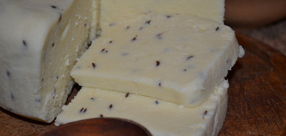 Литовский сыр Дайнава (ФМ Праздничные блюда народов мира)