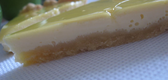 Лимонно-мятный пирог