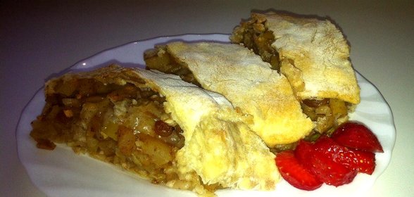 Яблочный штрудель без сахара