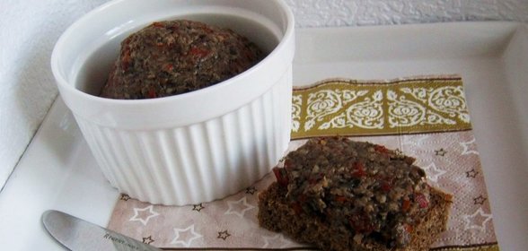 Чесночные хлебные крошки (Панграттата)