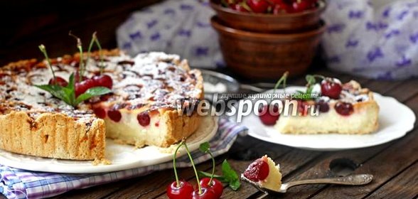 Тарт с вишней и творогом