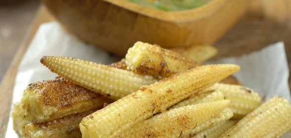 Запеченные кукурузные початки