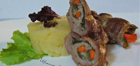 Свиные рулетики с начинкой