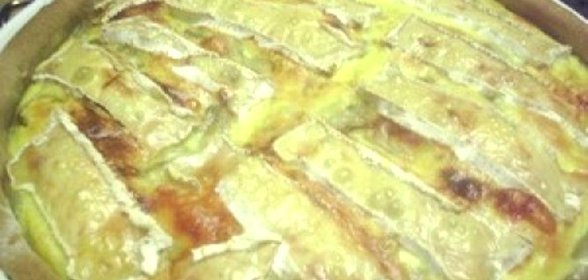 Киш с лососем и камамбером