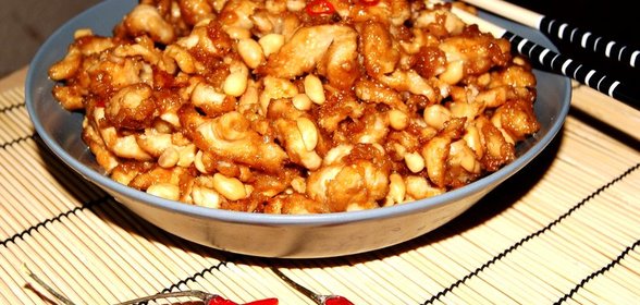 Ароматная курица с арахисом