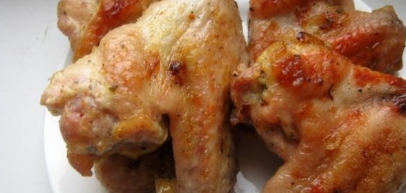 Гренки с рыбой и хреном