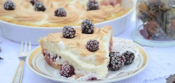 Творожный тарт с персиками