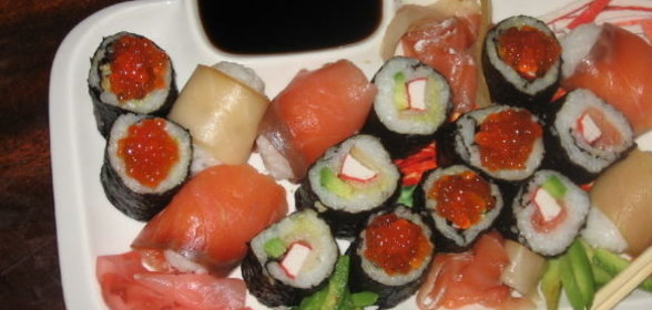 Сашими, суши и роллы
