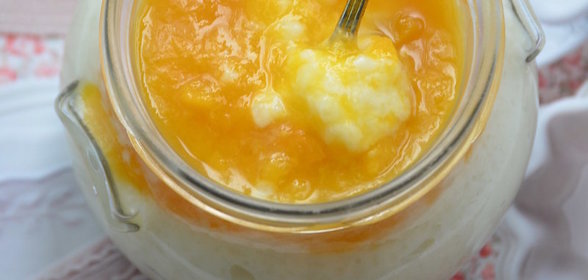 Перец стручковый, тушеный с помидорами