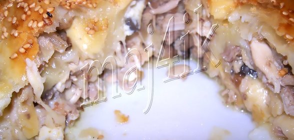 Рулет с курицей, сыром и грибами