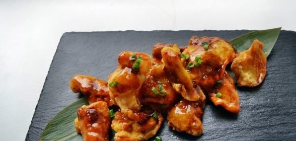 Яйца, запеченные с сыром