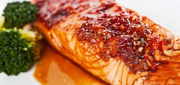 Семга, запеченная в тайском стиле