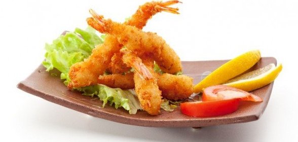 Креветки в беконе и в кляре