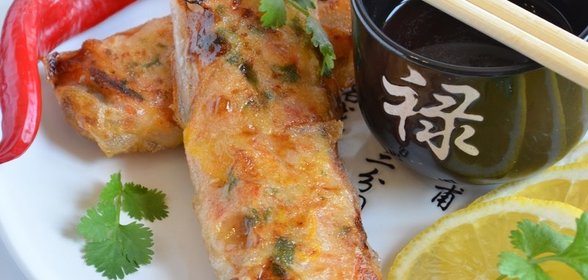 Спринг -роллы с рисом и морепродуктами