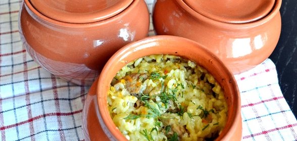 Плов в горшочке в духовке