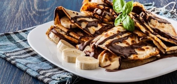 Блины с бананом и шоколадом