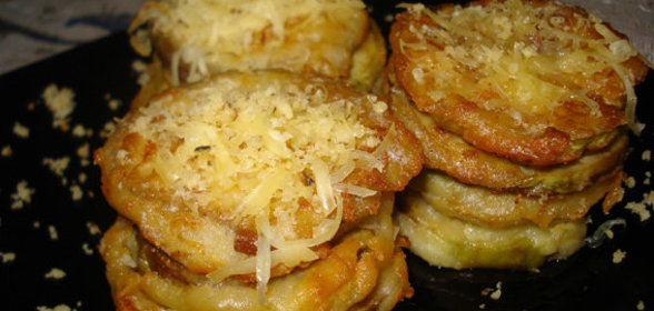 Баклажаны в кляре с сыром