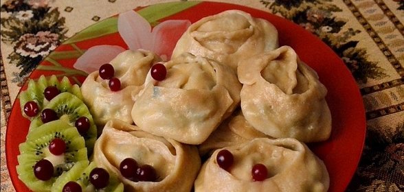 Манты с творогом