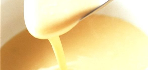 Сладкий молочно-ванильный соус