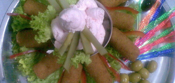 Рулетики Ляфуршет со сливками и хреном