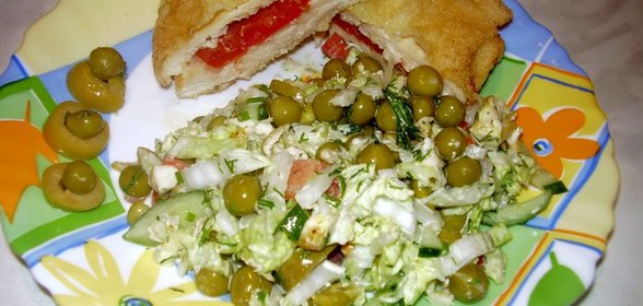 Куриная отбивная с помидором