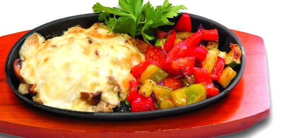 Гусь в духовке кусочками