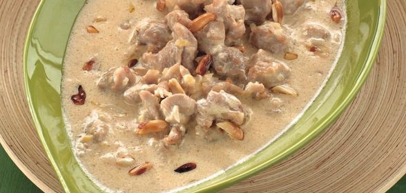 Куриные бедрышки в индонезийском стиле